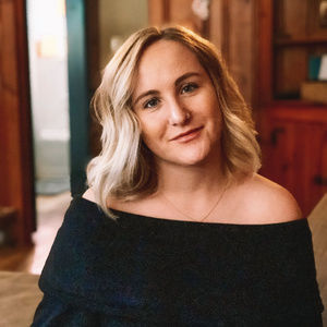 MEET YOUR POSHER💁🏼